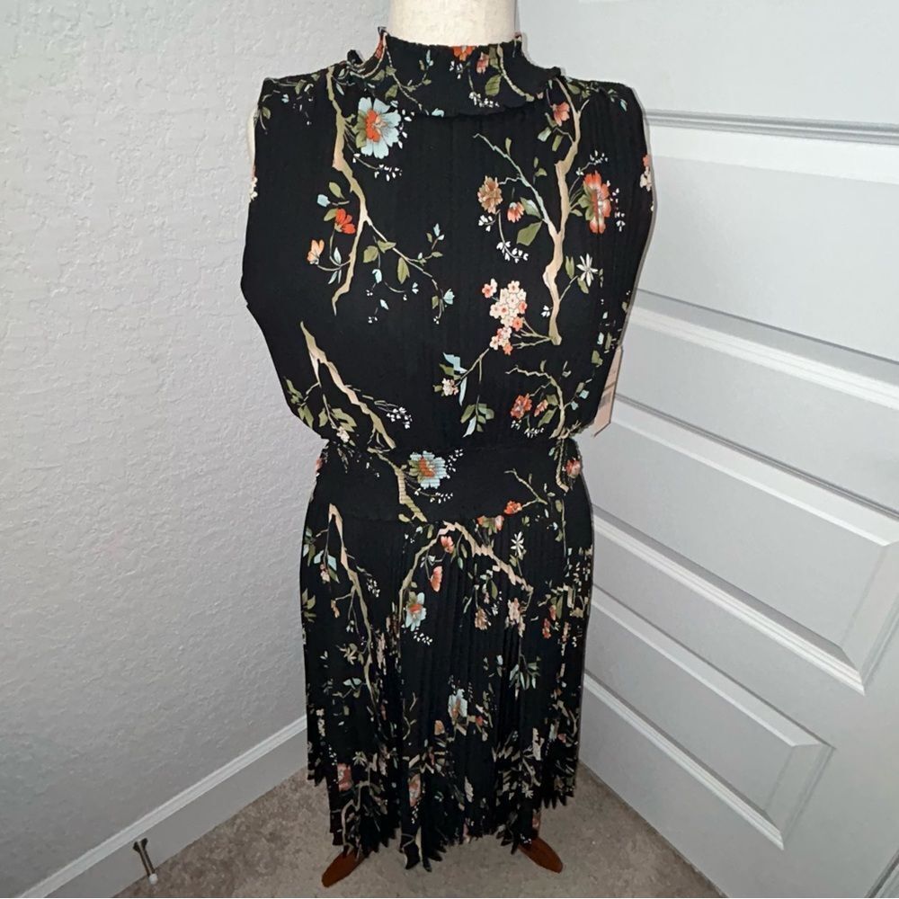 New, Nanette Lepore Floral Print Pleated Smocked Mock Neck Sleeveless Midi Dress